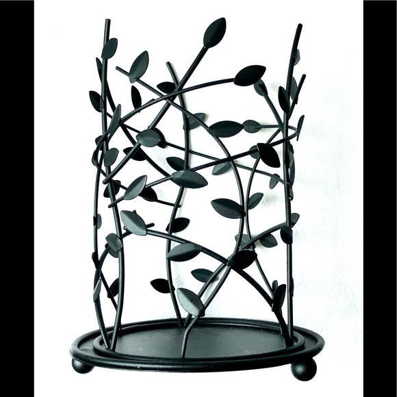Other - Black Metal Vine Leaf Open Sleeve Candle Holder 6”